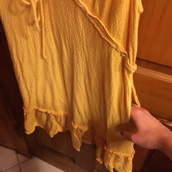 Yellow Waffle Dress - Picture 6 of 8